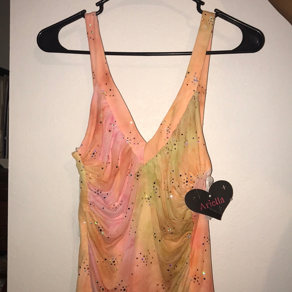 Peachy tie-die flow dress